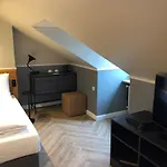 Maison Viktoria מלון 4*