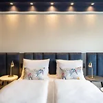 Maison Viktoria 4*