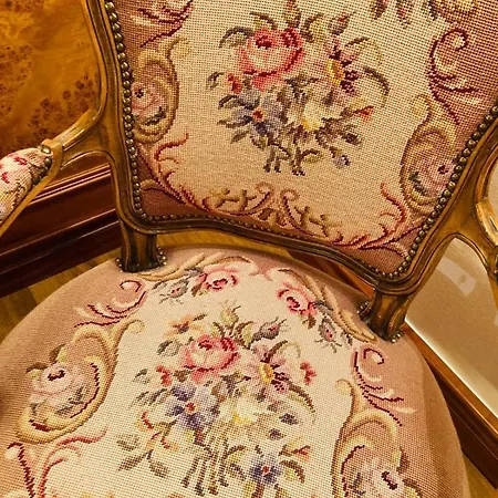 Maison Viktoria Aψβούργη