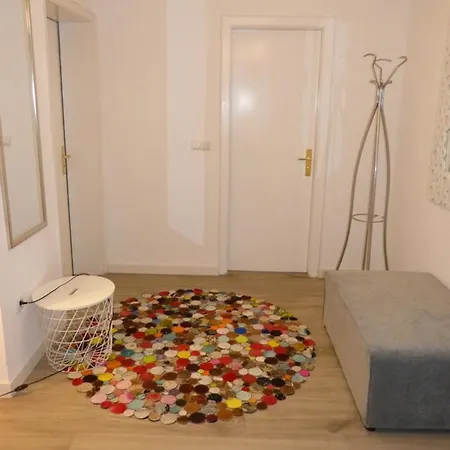 Отель Maison Viktoria 4*