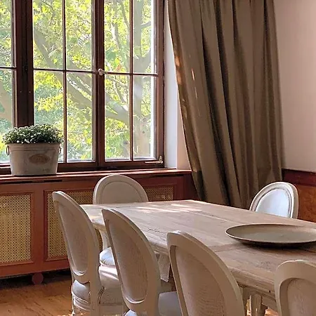 Hotel Maison Viktoria 4*