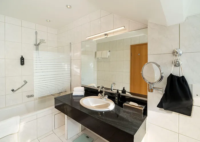 Maison Viktoria Hotel 4*