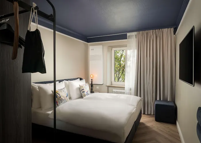 Maison Viktoria 4* Augsburg